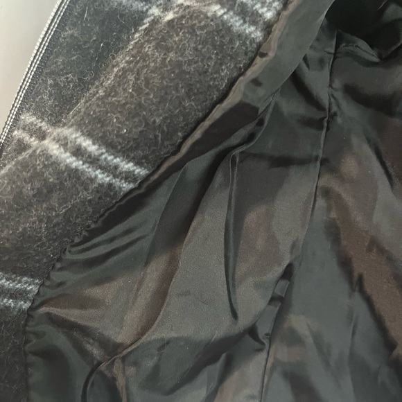 Cherokee girls toddler 18 M Black and White Pea Coat Classic plaid zipper - Picture 3 of 6